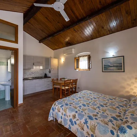 Tenuta La Chiusa Agroturismo *