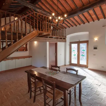 Tenuta La Chiusa Agroturismo *