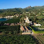Alloggio per agriturismo Tenuta La Chiusa *