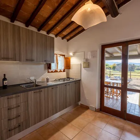 Alloggio per agriturismo Tenuta La Chiusa *