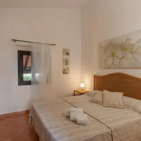 Фермерский дом Tenuta La Chiusa