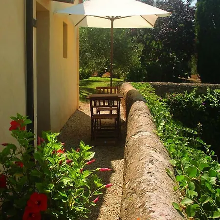 Alloggio per agriturismo Tenuta La Chiusa *