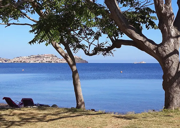 Фермерский дом Tenuta La Chiusa Портоферрайо