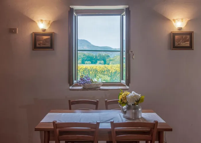 Tenuta La Chiusa Фермерский дом