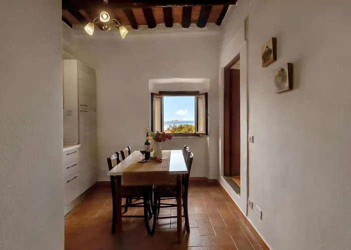 Фермерский дом Tenuta La Chiusa *